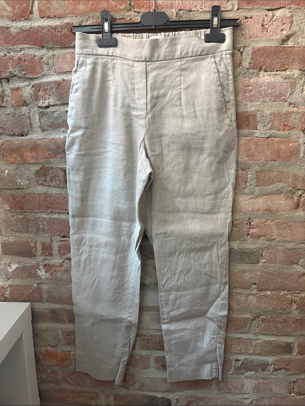 Aritzia Light beige Linen Cropped Ankle Pants